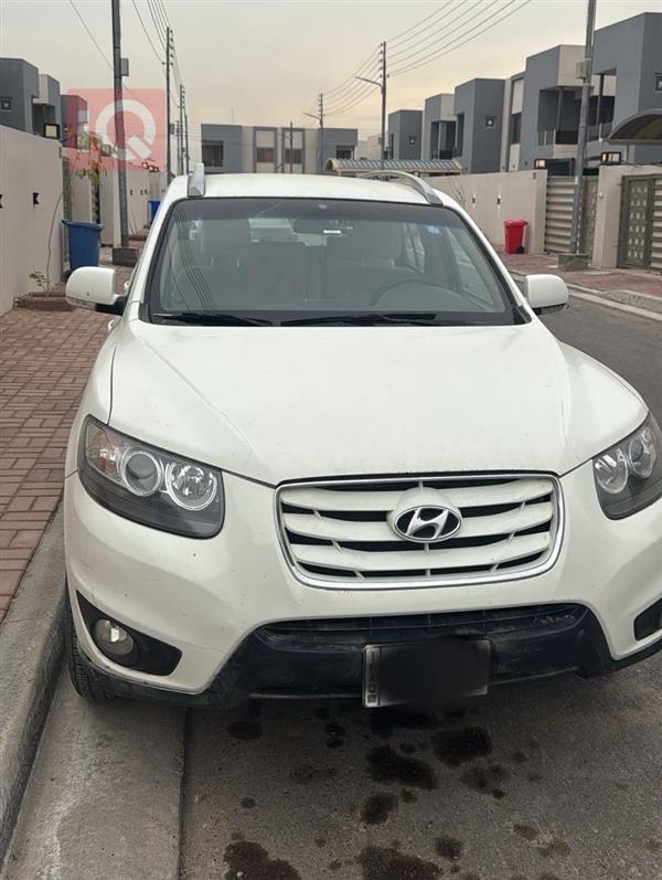Hyundai Santa Fe 2012 for sale in Iraq - Baghdad